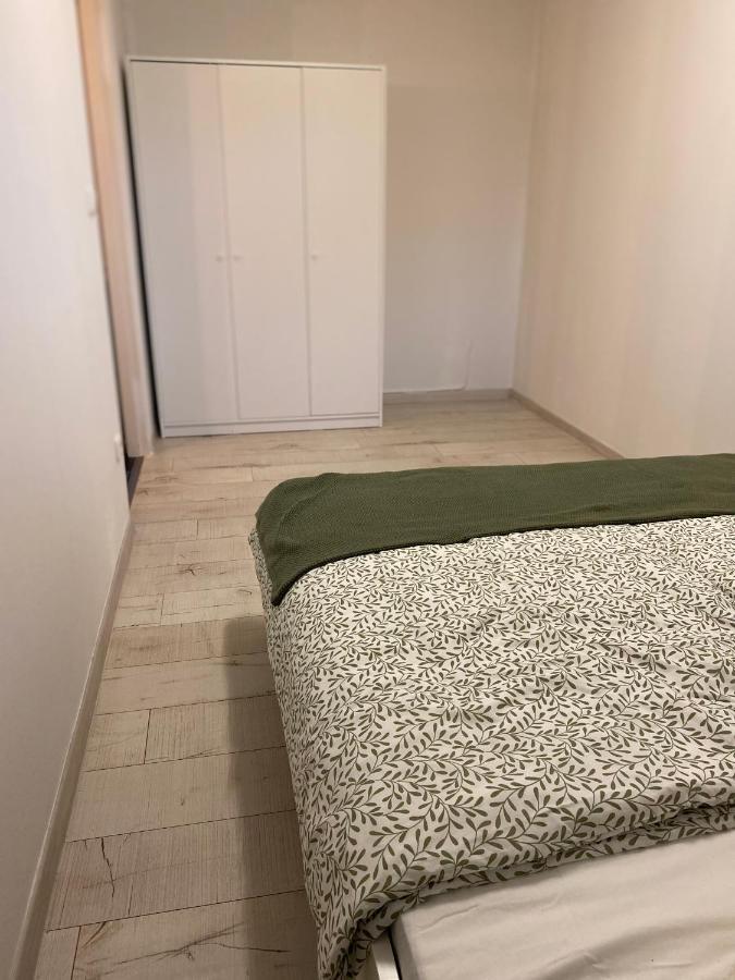 Zentrales Privatapartment Бад Хомбург фор дер Хьое Екстериор снимка
