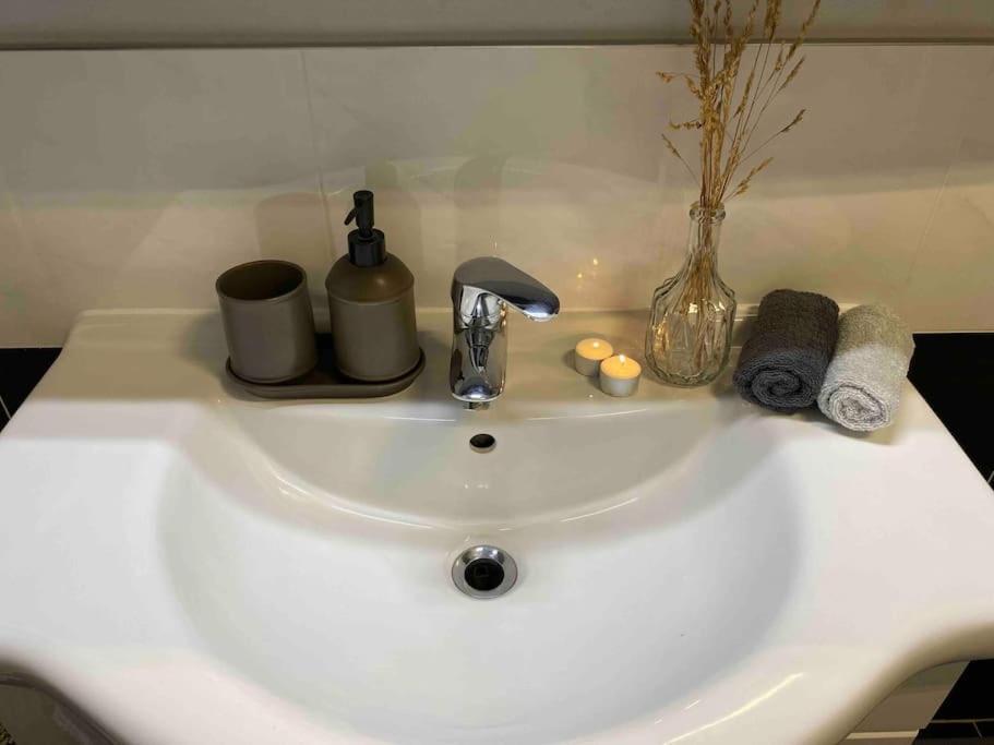 Zentrales Privatapartment Бад Хомбург фор дер Хьое Екстериор снимка