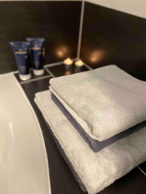 Zentrales Privatapartment Бад Хомбург фор дер Хьое Екстериор снимка